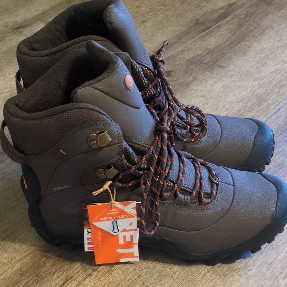 Men's Brown Hiking Boots